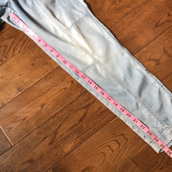 NEW NWT White House Black Market The TAPERED Ankle Chambray Jean Pant size 6 - Picture 14 of 14